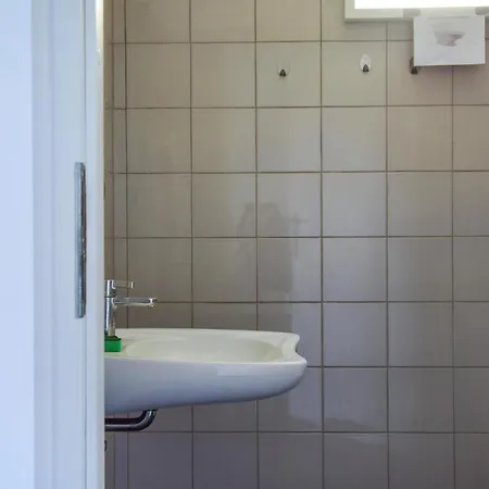 In * נובה וארפנו